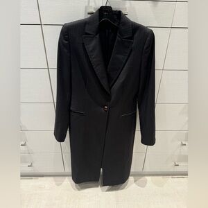 Gianfranco Ferre Vintage women’s coat. Size 42.